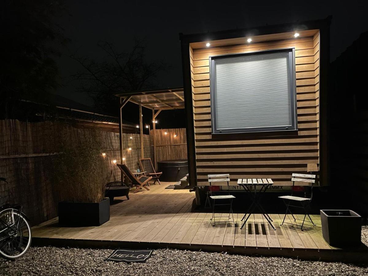 הוילה Vijfhuizen Tiny House With Garden And Jacuzzi Near Amsterdam מראה חיצוני תמונה